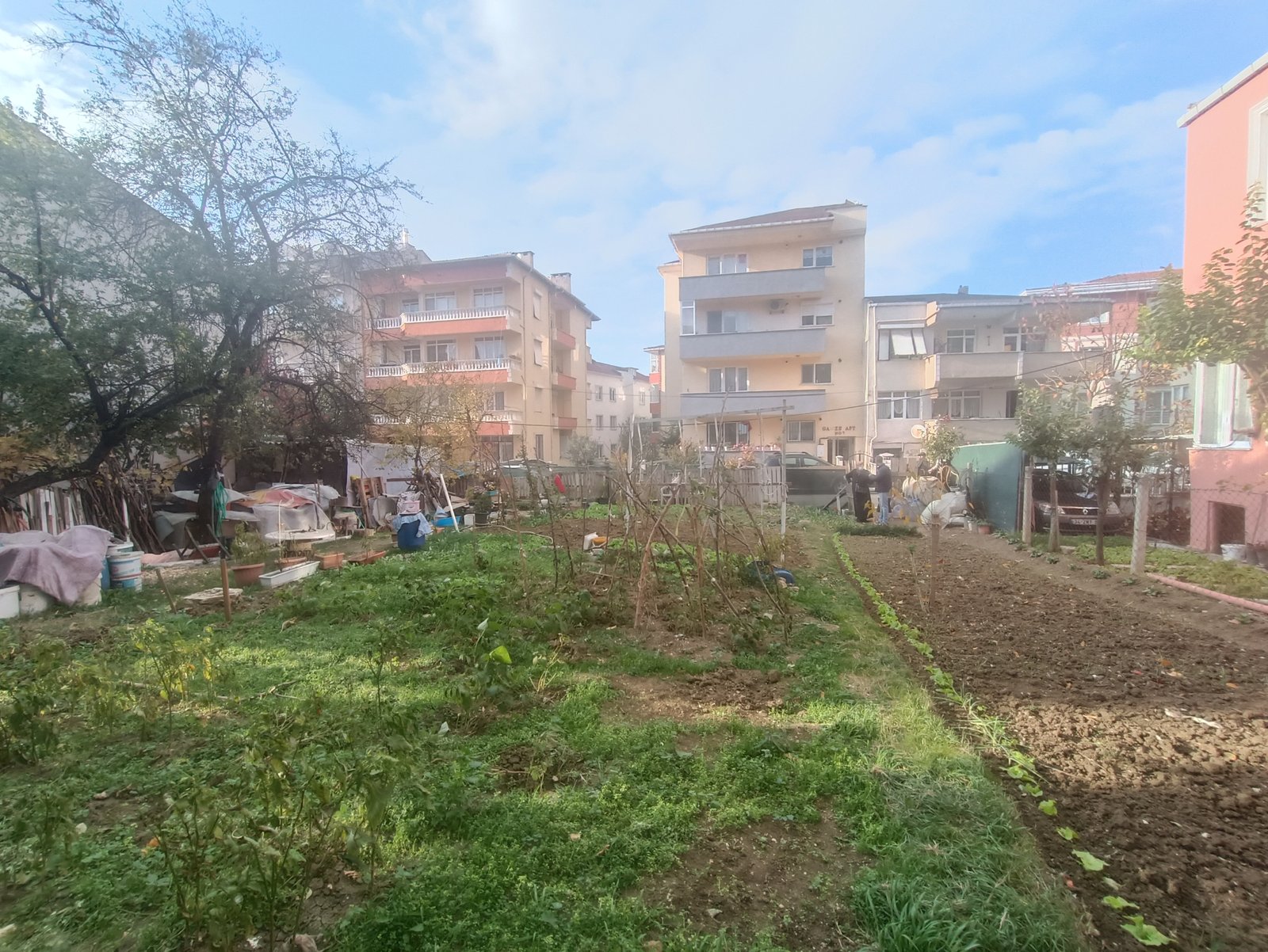 Silivri Alibey Mahallesinde 4 Kat Konut İmarlı Satılık Arsa