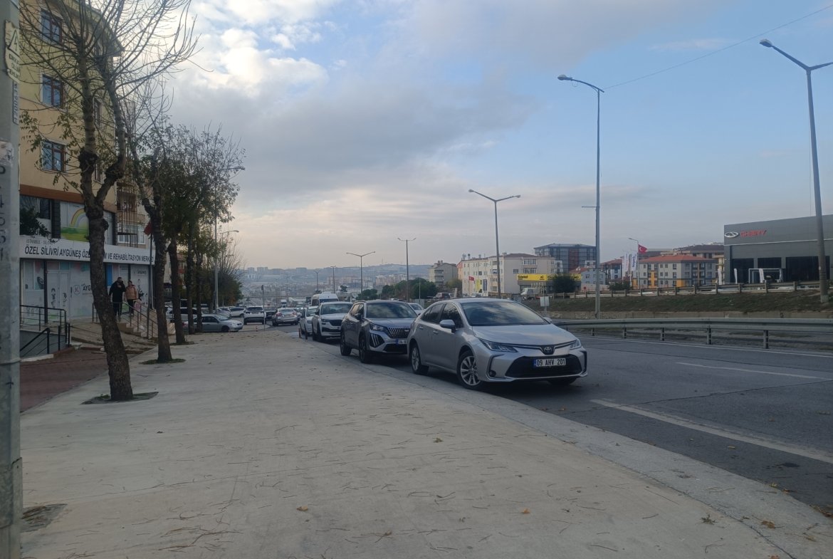 Silivri Alibey Mahallesinde 4 Kat Konut İmarlı Satılık Arsa