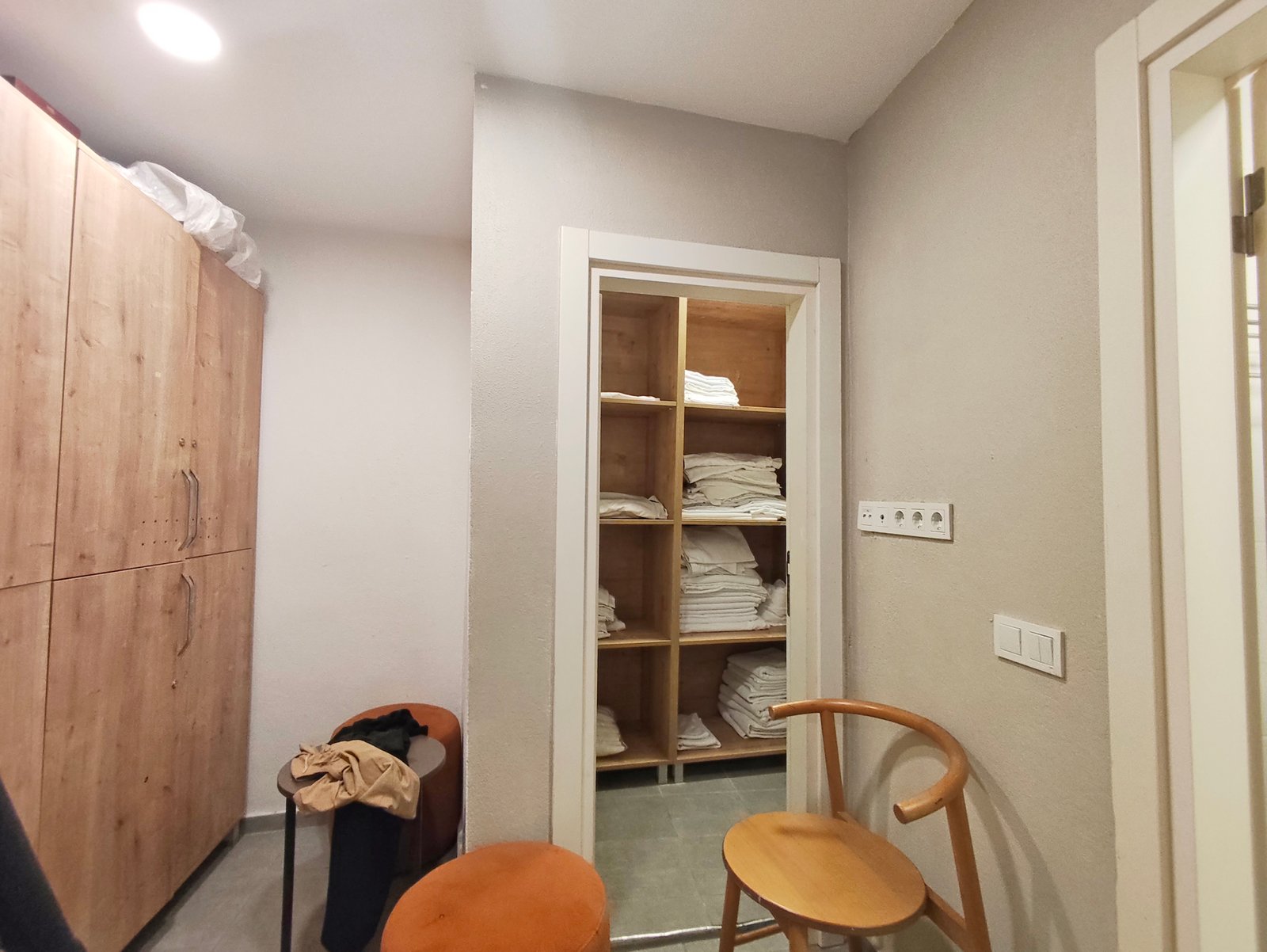 istanbul-taksim-joyotel-resimleri (10) Taksim’de Devren Kiralık 25 Odalı Butik Otel