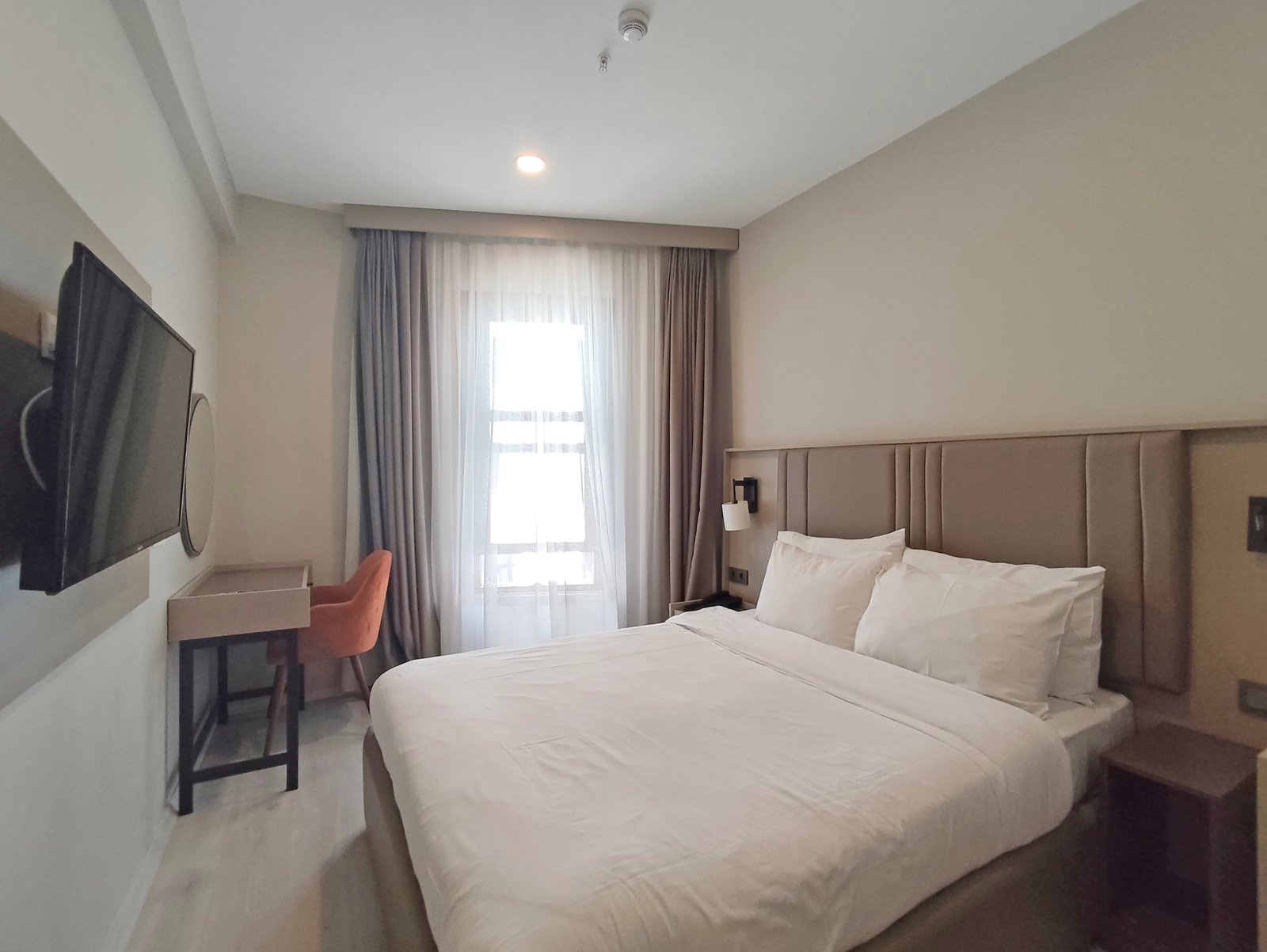 istanbul-taksim-joyotel-resimleri (21) Taksim’de Devren Kiralık 25 Odalı Butik Otel