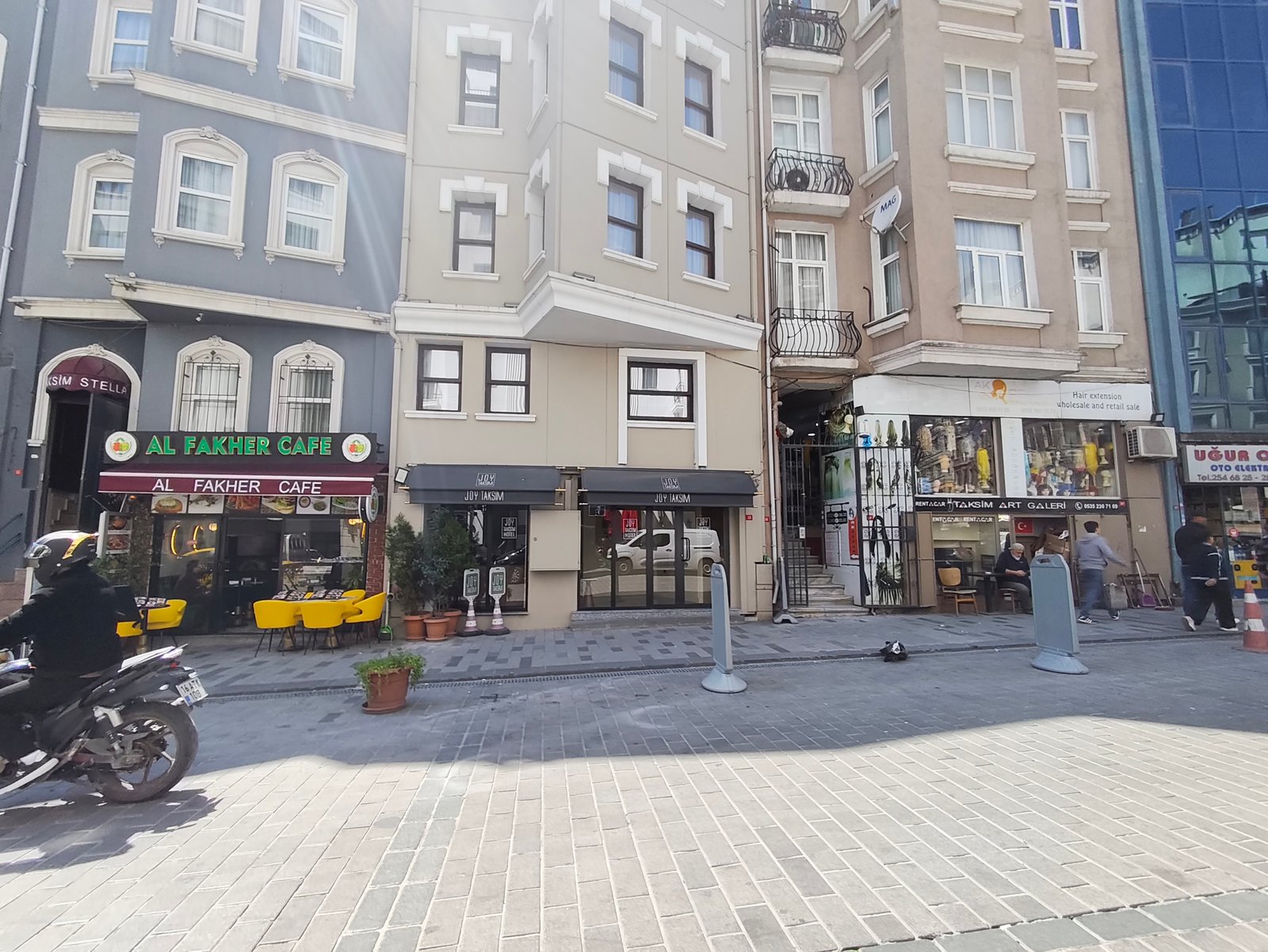 istanbul-taksim-joyotel-resimleri (4) Taksim’de Devren Kiralık 25 Odalı Butik Otel
