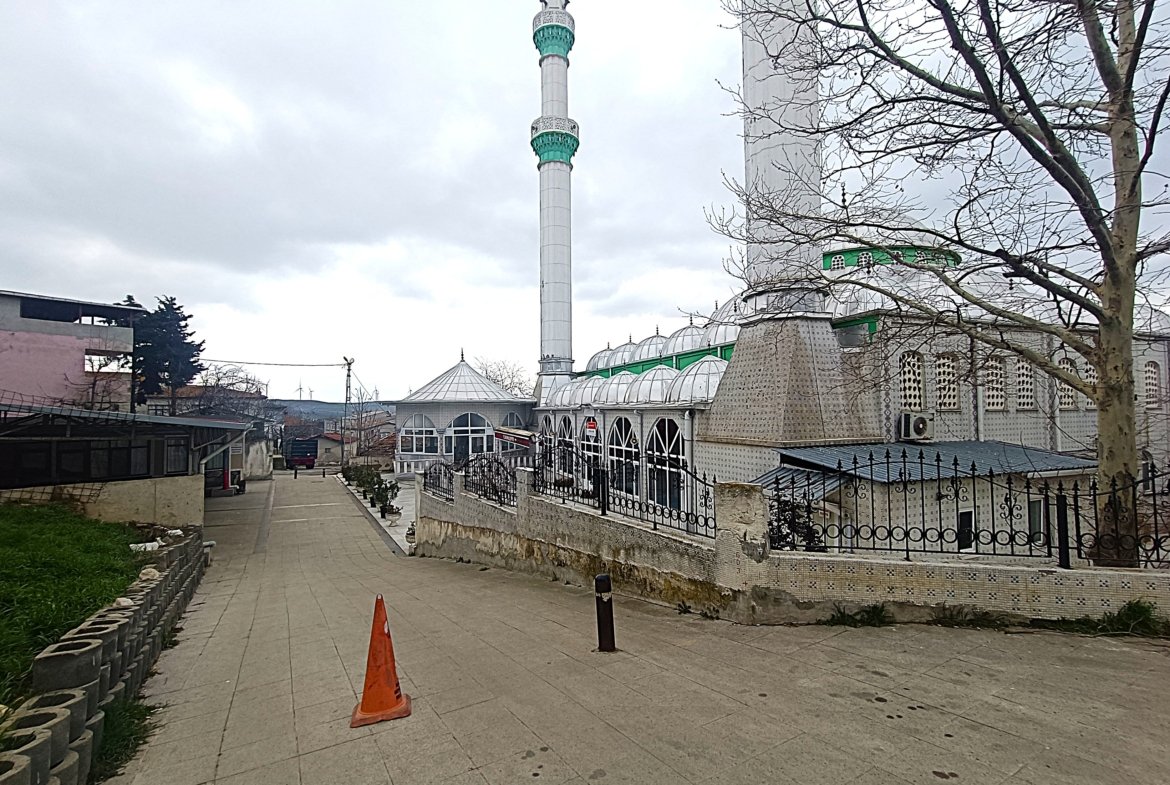Silivri İlçesi Fenerköy Mahallesi Merkeze Yakın Yatırımlık Satılık Tarla