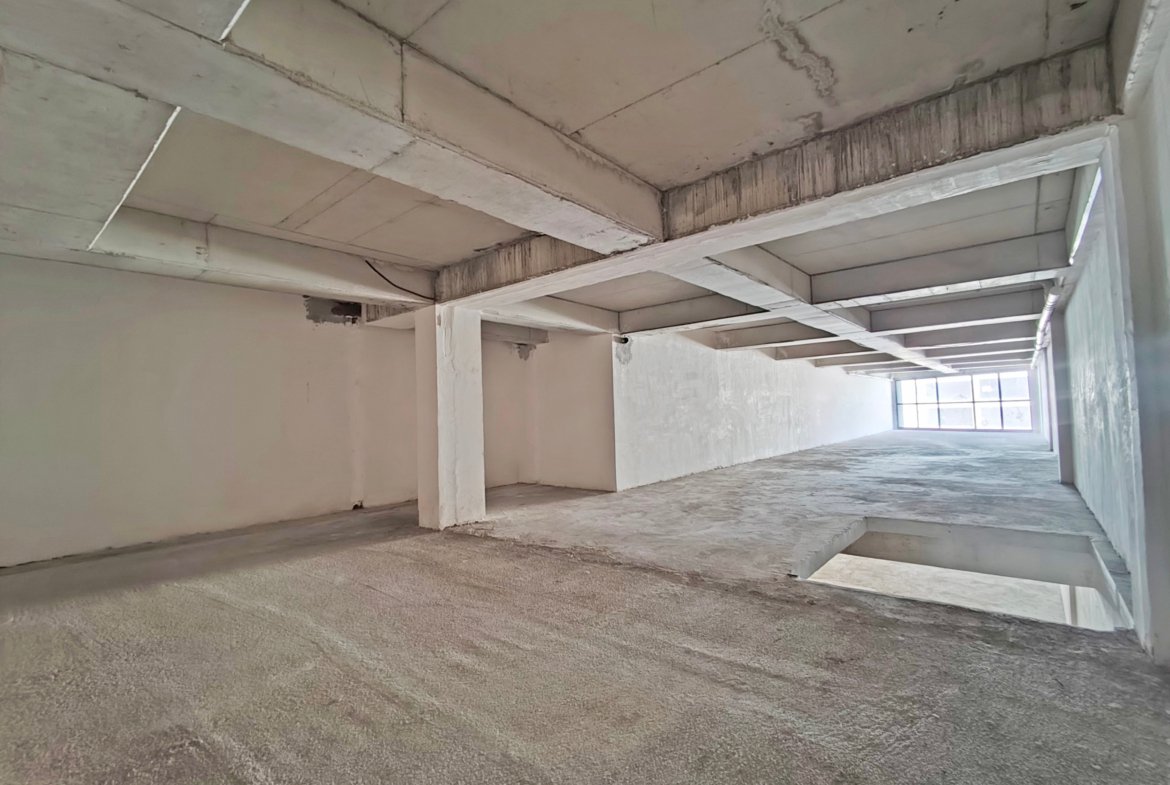 Esenyurt Ödül İstanbul Sitesi Sanayi Caddesi Üzerinde Üç Katlı Kiralık Emsalsiz Dükkan