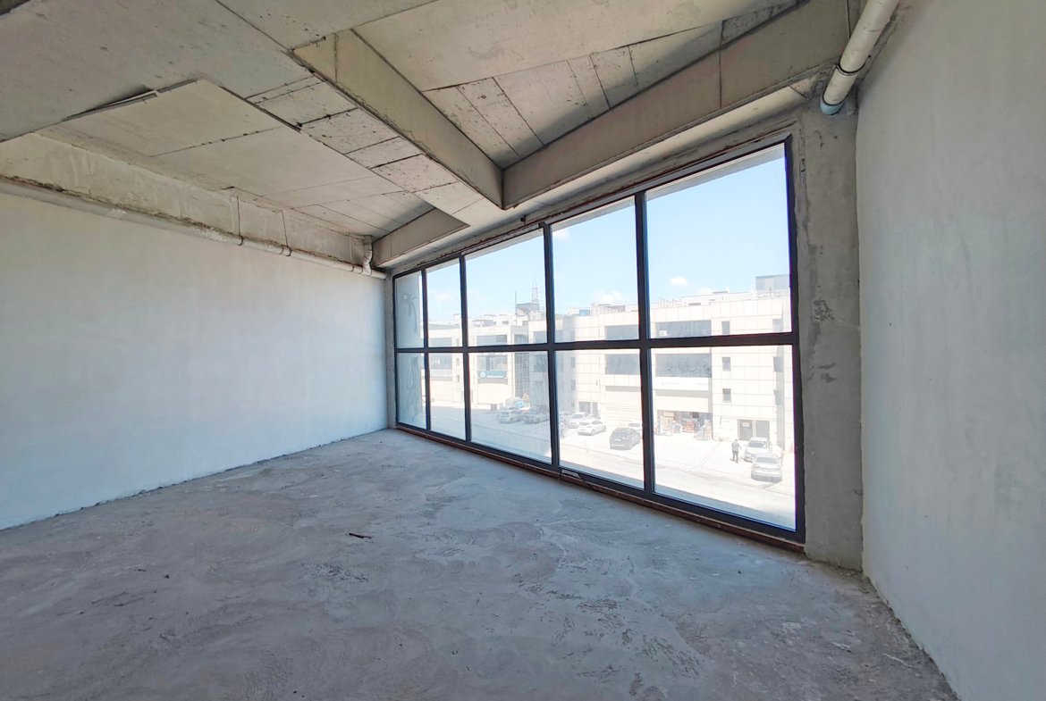 Esenyurt Ödül İstanbul Sitesi Sanayi Caddesi Üzerinde Üç Katlı Kiralık Emsalsiz Dükkan