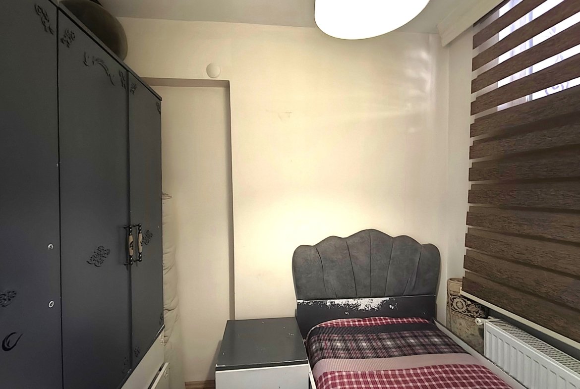 Beylikdüzü Adnan Kahveci Mahallesi Onurkent Sitesi 4+1 Giriş Kat Satılık Daire
