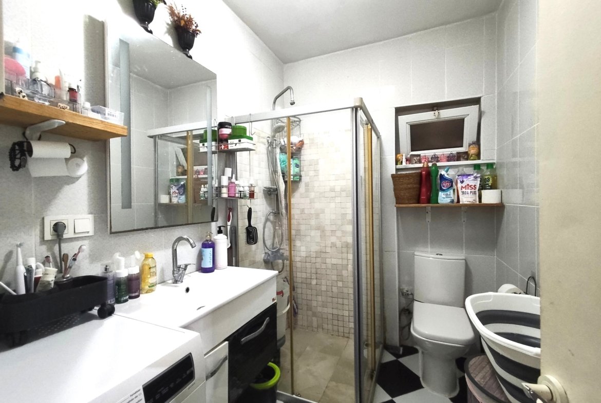 Beylikdüzü Adnan Kahveci Mahallesi Onurkent Sitesi 4+1 Giriş Kat Satılık Daire
