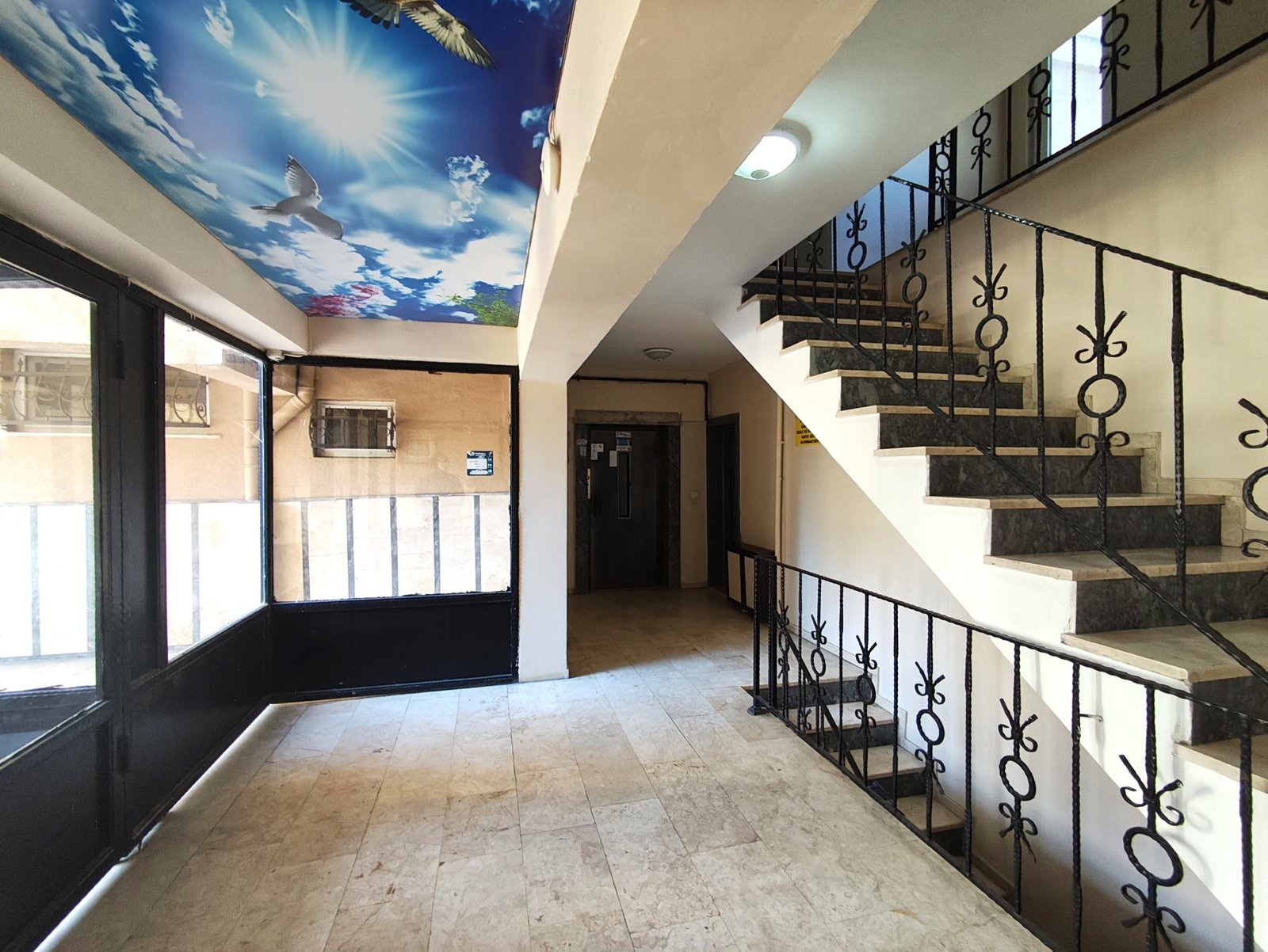 IMG_20261004_140744 Beylikdüzü Adnan Kahveci Mahallesi Onurkent Sitesi 4+1 Giriş Kat Satılık Daire